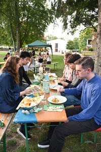 Erstes Essen der Wohnbereiche: Ein mediterraner Start ins ... Bild 5