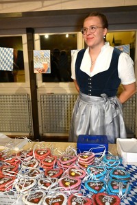 O'zapft is! Erstes Oktoberfest an der Schule Marienau Bild 20